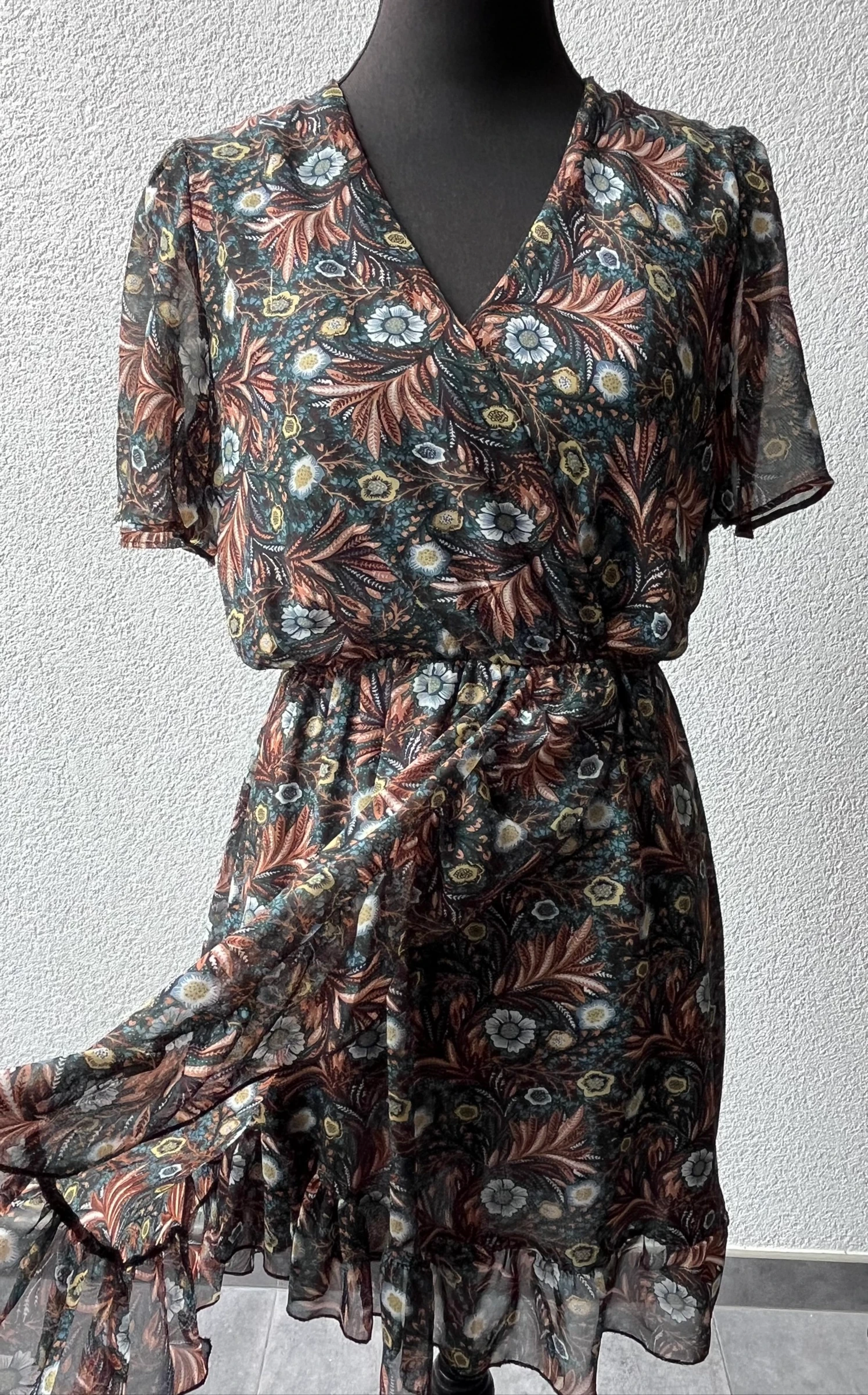 🌺 𝒎𝒛 | Flamant Rose jurk met bloemenprint | maat M | overslagmodel | gevoerd – photo 3